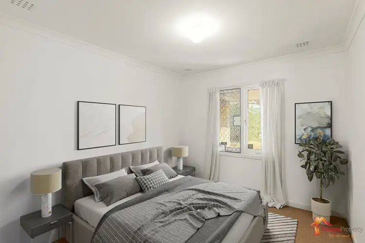 Fifth view of Homely house listing, 2 Walgreen Place, Calista WA 6167