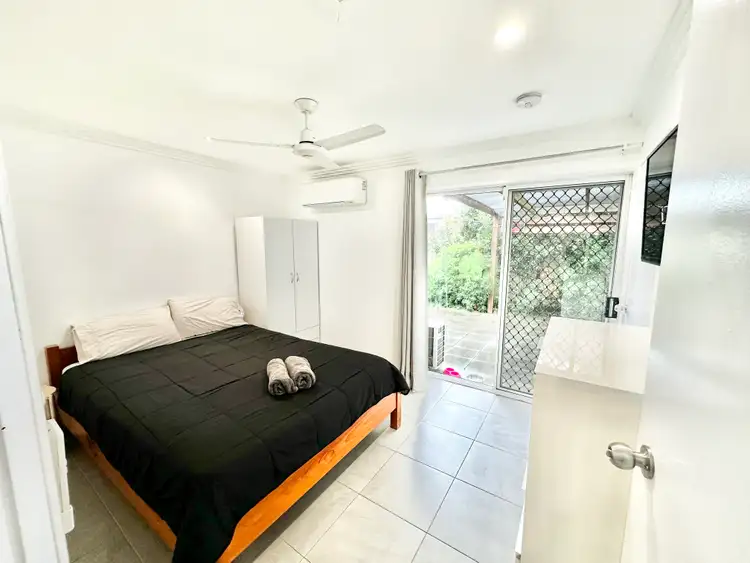 Fourth view of Homely unit listing, 1A/274 Goodwood Road, Thabeban QLD 4670