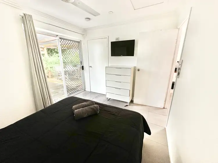 Fifth view of Homely unit listing, 1A/274 Goodwood Road, Thabeban QLD 4670