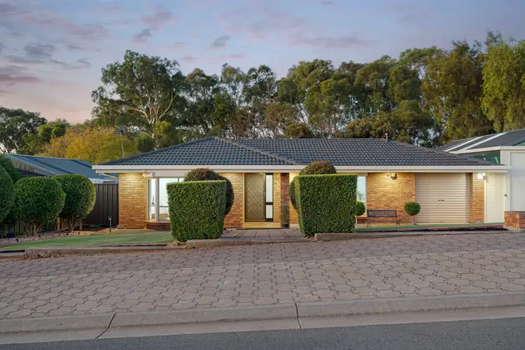 6 Barker Road, Gulfview Heights SA 5096