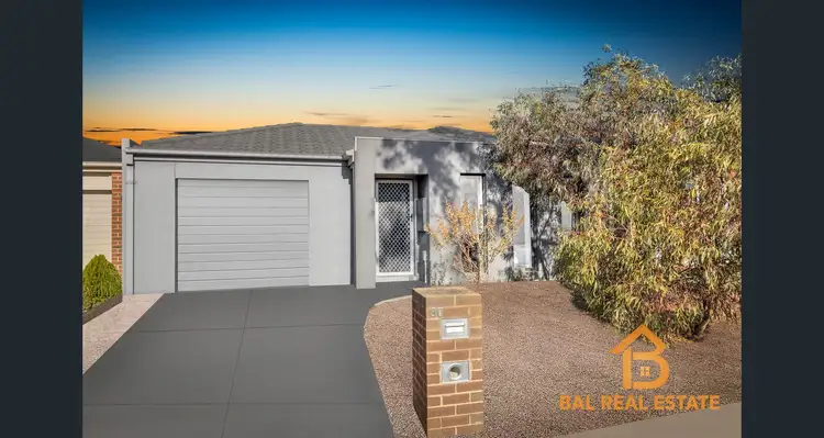 30 Rocky Gate Dr, Truganina VIC 3029