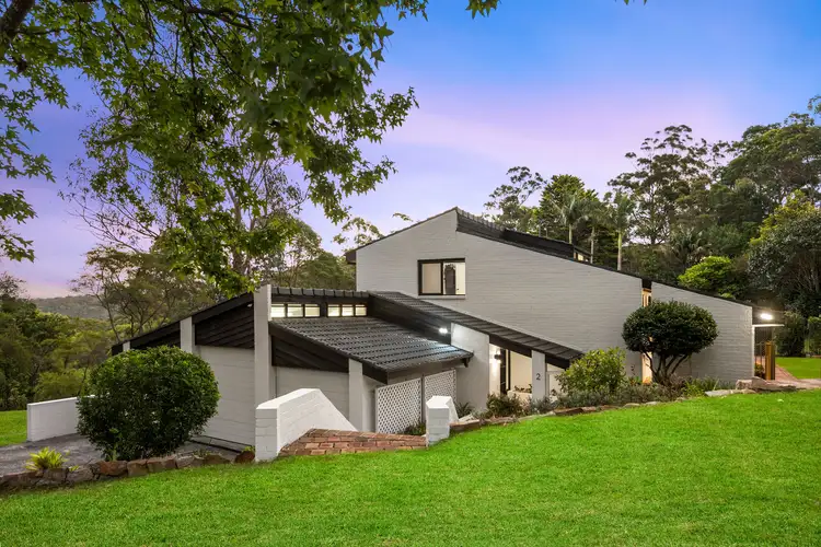 2 Dangar Place