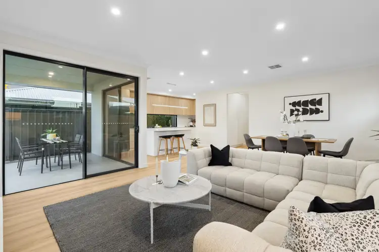 Sixth view of Homely house listing, 2 Larkdale Crescent, O'halloran Hill SA 5158
