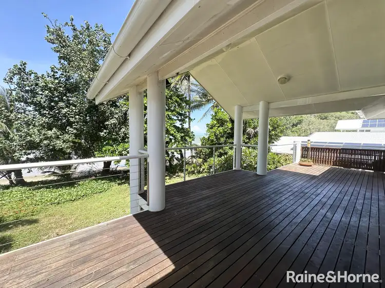 7 Oak Street, Oak Beach QLD 4877