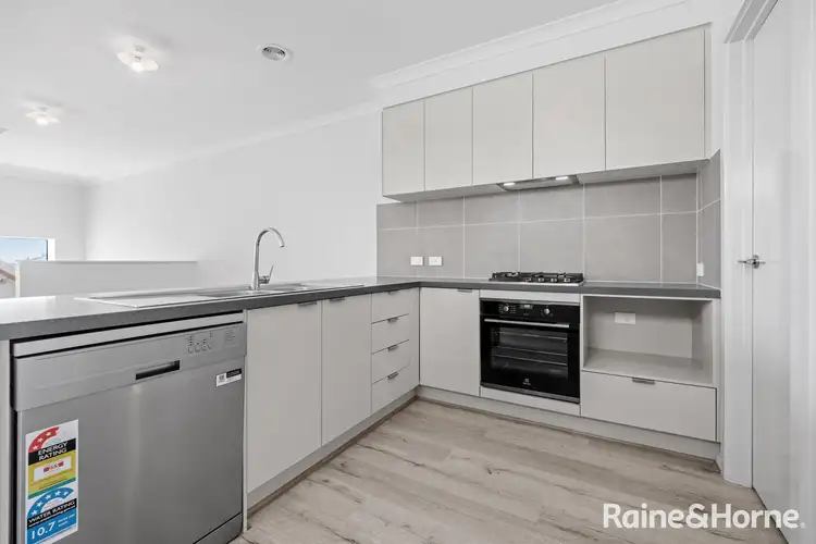 Third view of Homely house listing, 7 Amazing Boulevard, Fraser Rise VIC 3336