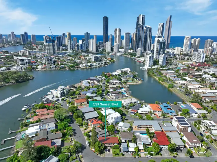 2/39 Sunset Boulevard, Surfers Paradise QLD 4217