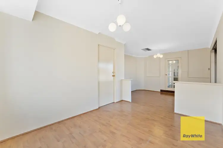 Fifth view of Homely house listing, 10 Tiffany Close, Huntingdale WA 6110