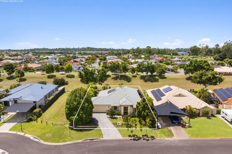 2 Thames Place, Oxenford QLD 4210