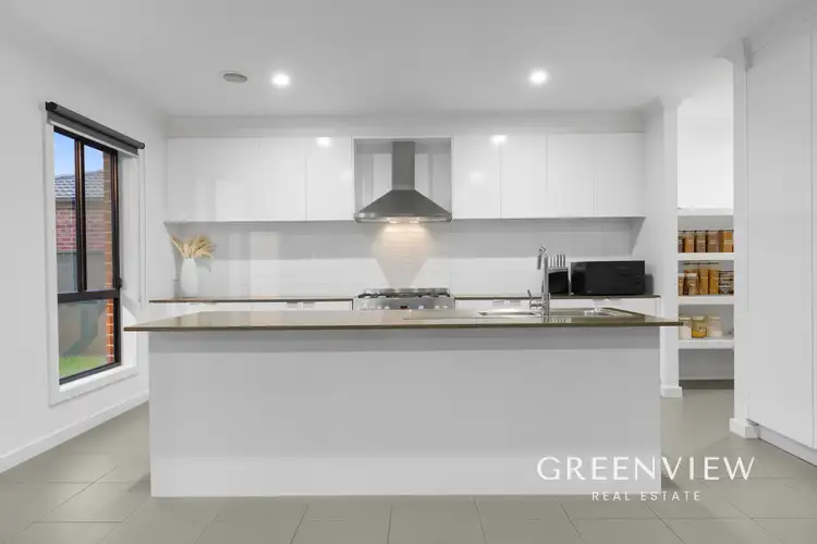 Sixth view of Homely house listing, 10 Haddington Way, Cranbourne East VIC 3977