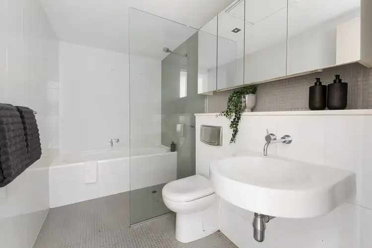 Sixth view of Homely apartment listing, 20/5-13 Larkin Street, Camperdown NSW 2050