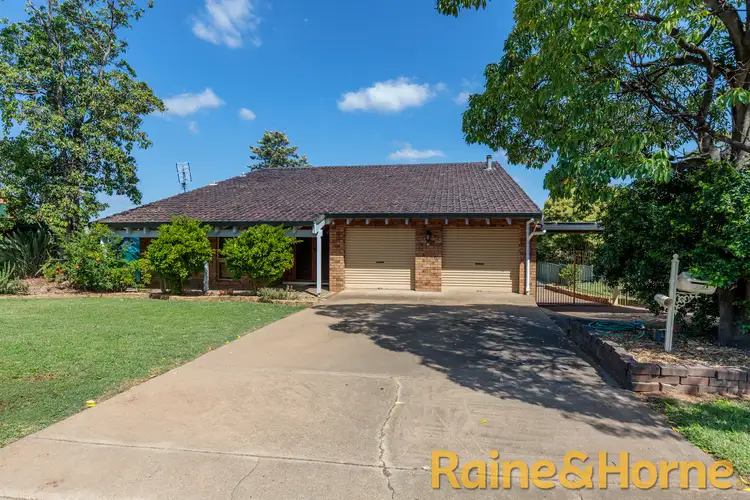 50 Hazelwood Drive, Dubbo NSW 2830
