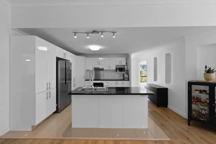 Sixth view of Homely house listing, 10 Amanu Crescent, Pacific Pines QLD 4211