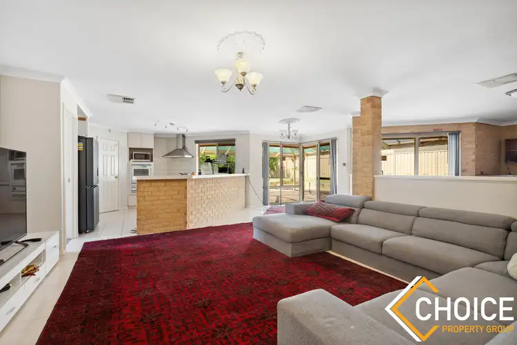 8 Cygnet Court, High Wycombe WA 6057