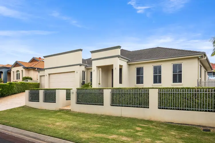 15 Montalcino Place