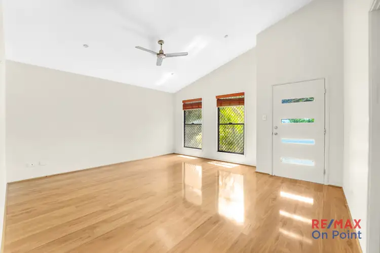 Fourth view of Homely house listing, 19 Merindah Street, Coochiemudlo Island QLD 4184