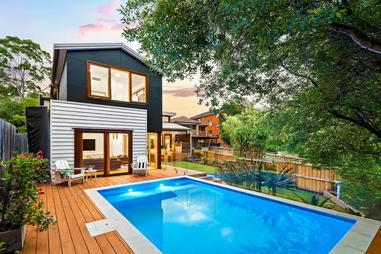 27 Hepburn Avenue