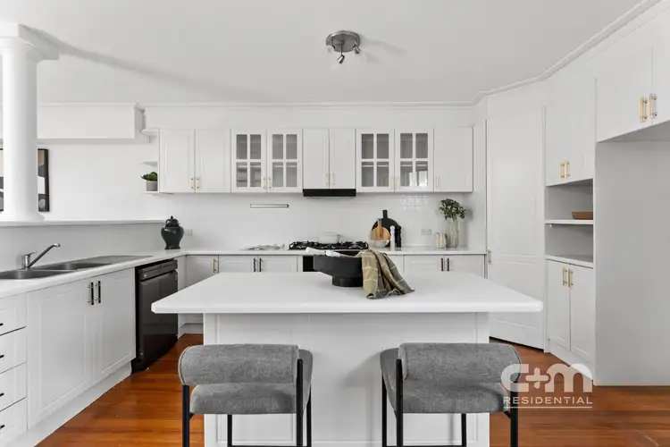 Fifth view of Homely townhouse listing, 98A Devereaux Street, Oak Park VIC 3046