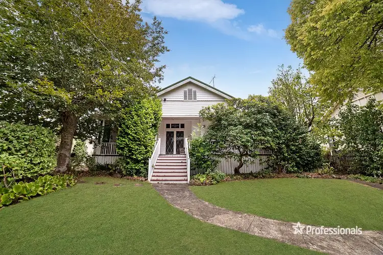 9 Martin Street, Hamilton VIC 3300