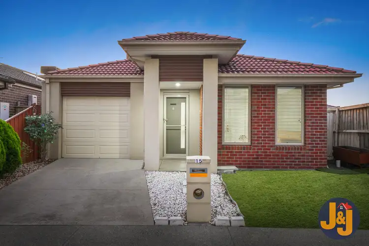 15 Grainger Drive