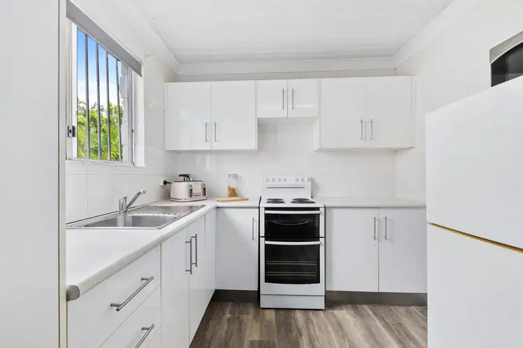 Fourth view of Homely block of units listing, 1-4/176 Baker Street, Koongal QLD 4701
