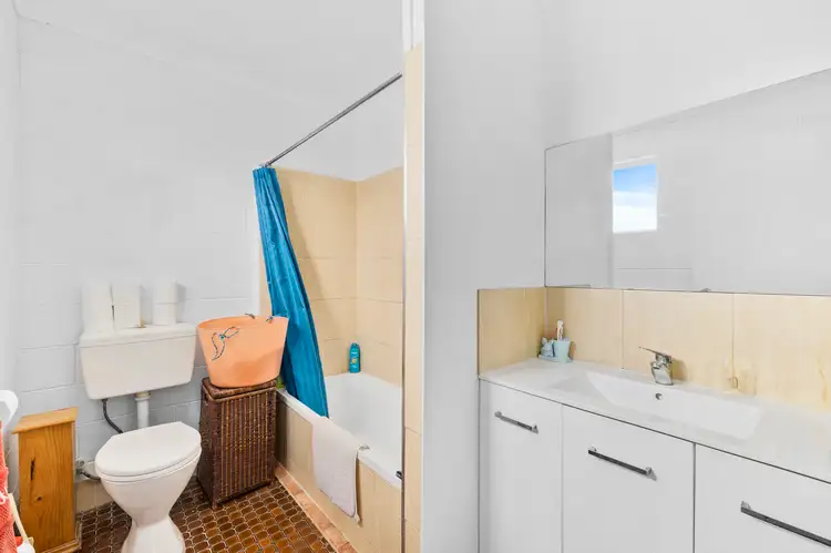 Seventh view of Homely block of units listing, 1-4/176 Baker Street, Koongal QLD 4701