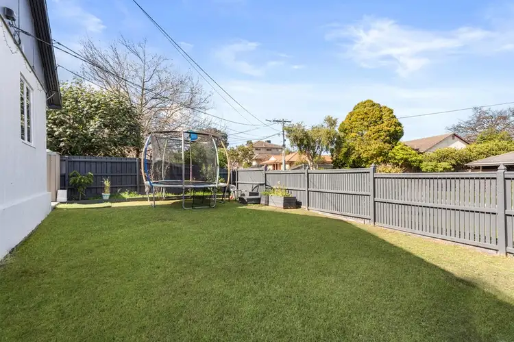 Sixth view of Homely unit listing, 1/32 Melinga Crescent, Chadstone VIC 3148