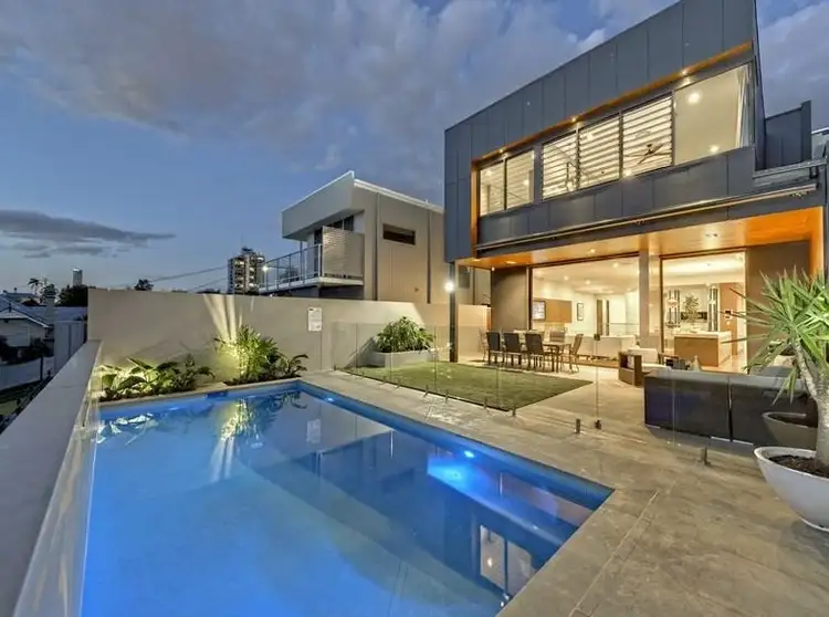 3 Rosebery Street, Highgate Hill QLD 4101