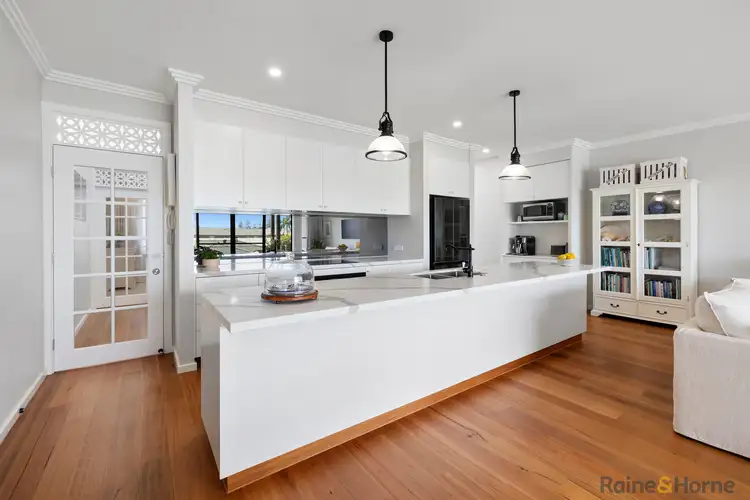 Main view of Homely townhouse listing, 2/5 Mountbatten Court, Pottsville NSW 2489