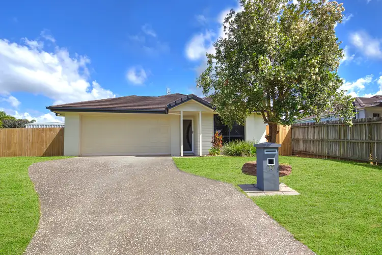 13 Maidenhair Drive, Beerwah QLD 4519