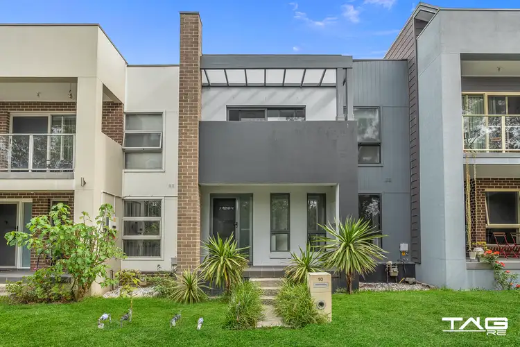 10 Theatre Walk, Bardia NSW 2565