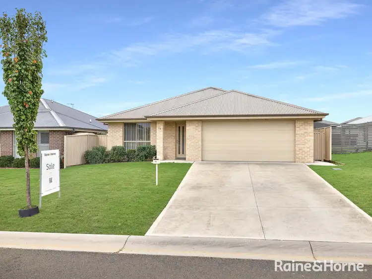 54 Wentworth Drive, Kelso NSW 2795