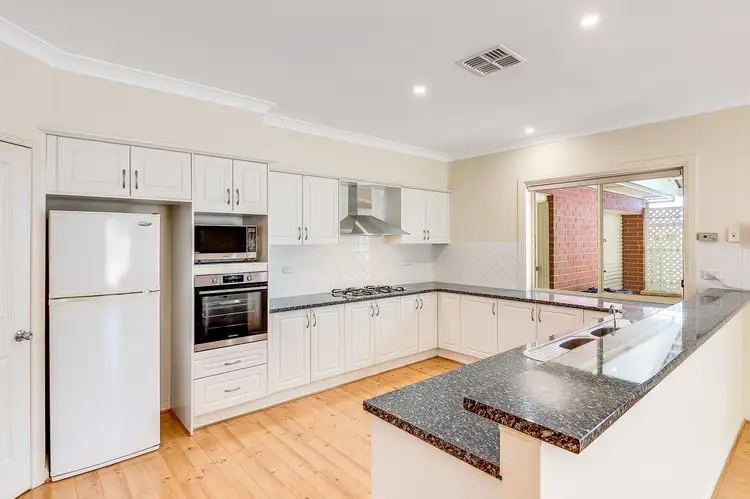 Fifth view of Homely house listing, 32 O'Donnell Drive, Littlehampton SA 5250