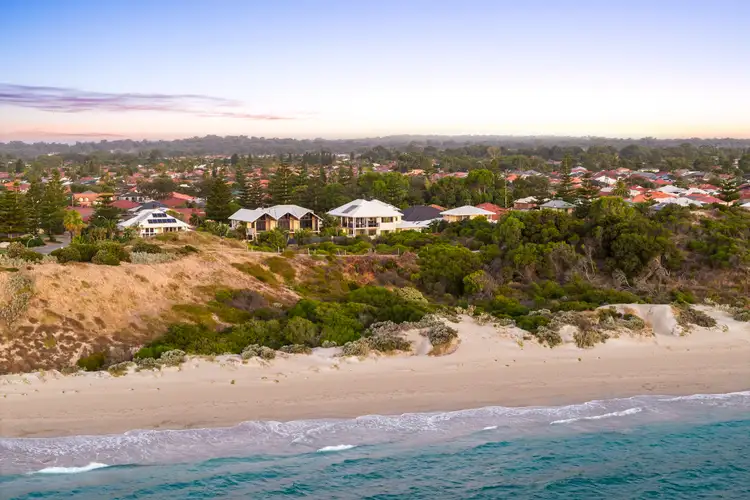 6 Cardiff Place, Warnbro WA 6169