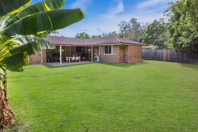 16 Windamere Court, Heritage Park QLD 4118
