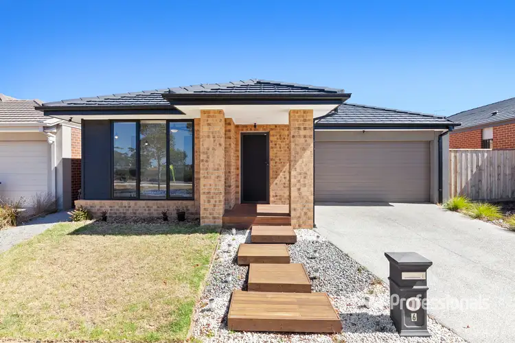 6 Butterscotch Esplanade, Manor Lakes VIC 3024