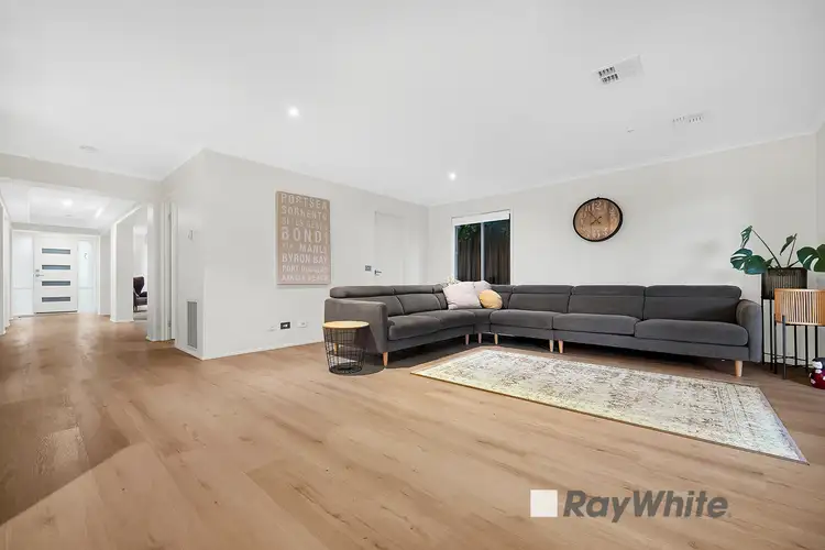 Fourth view of Homely house listing, 3 Stirling Circuit, Beaconsfield VIC 3807