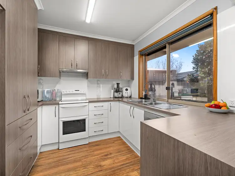 Fourth view of Homely unit listing, 4/1 Kingfisher Drive, West Wodonga VIC 3690