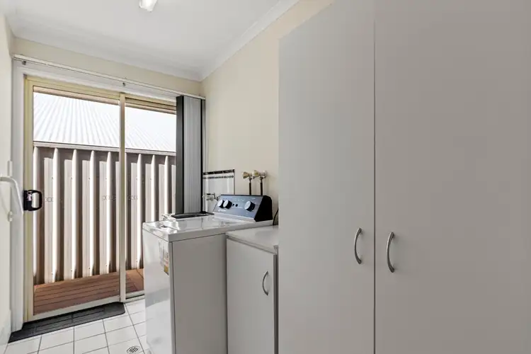 Fifth view of Homely house listing, 2 Ochre Court, Sheidow Park SA 5158