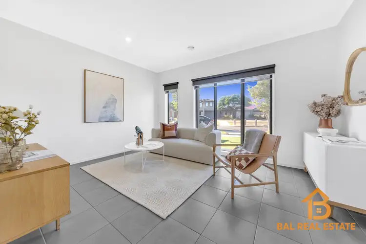 Fourth view of Homely house listing, 32 Risdon Circuit, Tarneit VIC 3029