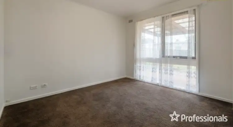 Fifth view of Homely house listing, 5 Kyora Court, Melton VIC 3337