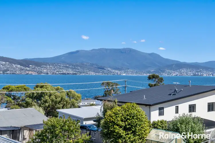 97 Elinga Street
