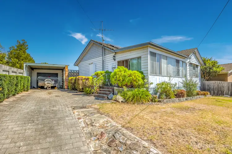 8 Stoddart Street
