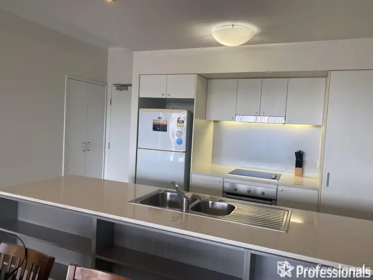 246/75 Central Lane, Gladstone Central QLD 4680