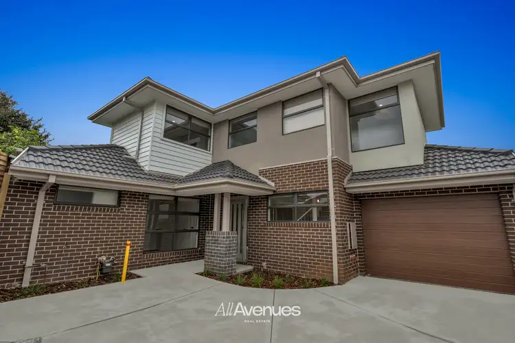 2 & 3/19 Boanyoo Road, Drouin VIC 3818