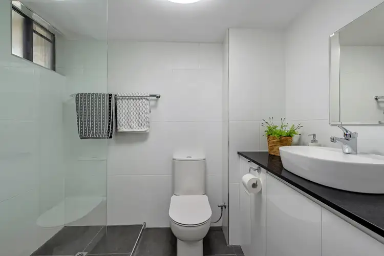 Fifth view of Homely unit listing, 3/270 Walker Street, Townsville City QLD 4810