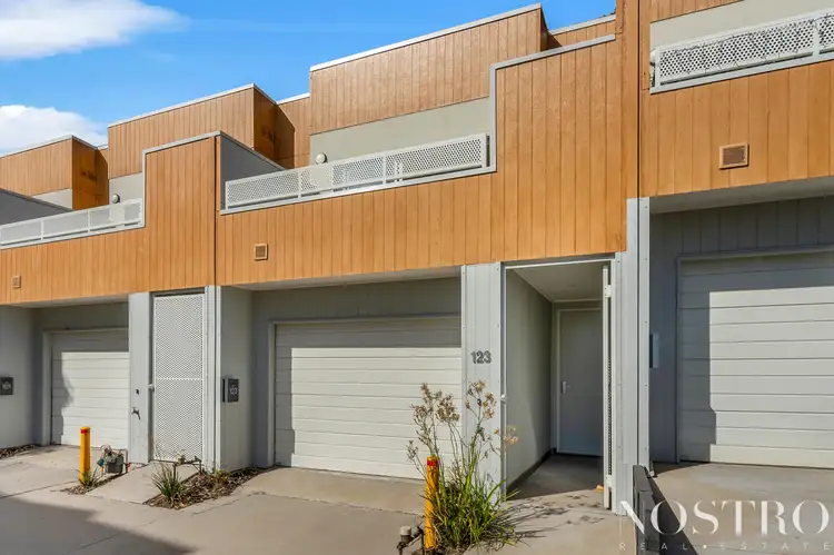 123 Cameo Crescent