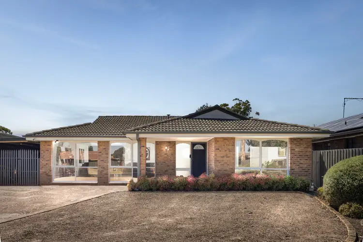 50 Mcewen Drive, Sunbury VIC 3429