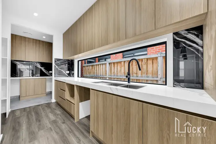 Fifth view of Homely house listing, 7 Mannagum Drive, Beveridge VIC 3753