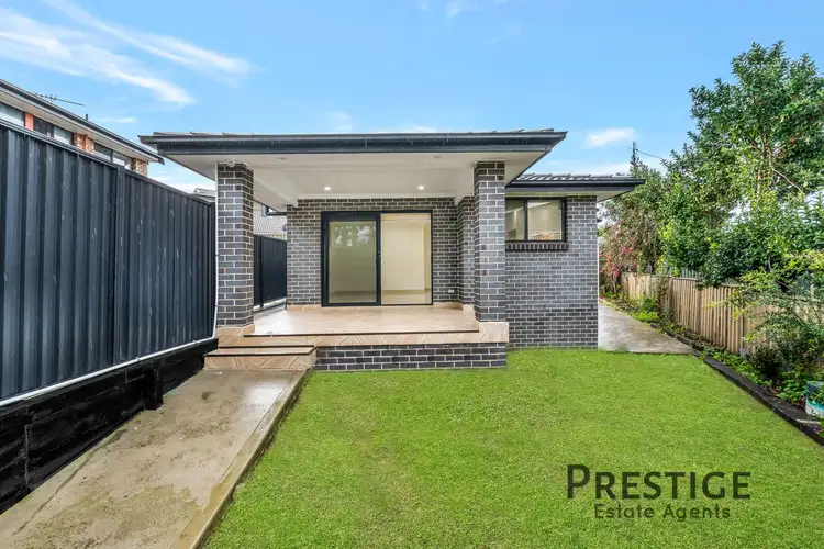 10A Urunga Place, Bossley Park NSW 2176