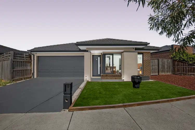 8 Emberley Street